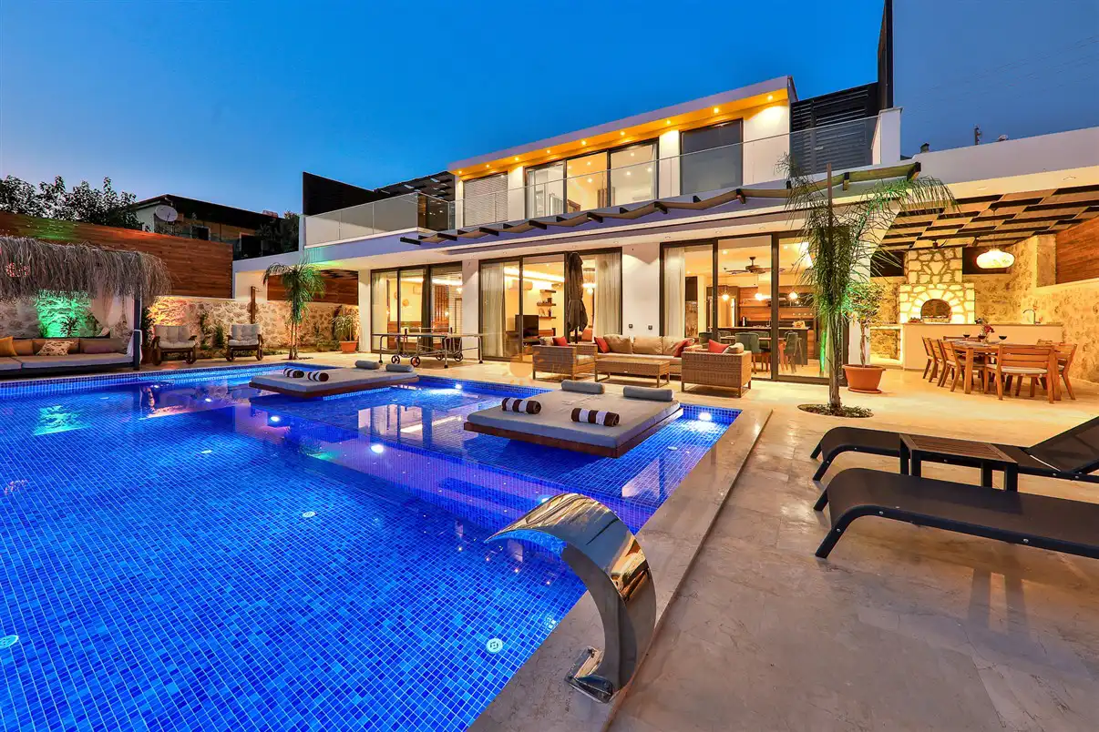 Villa Allyson