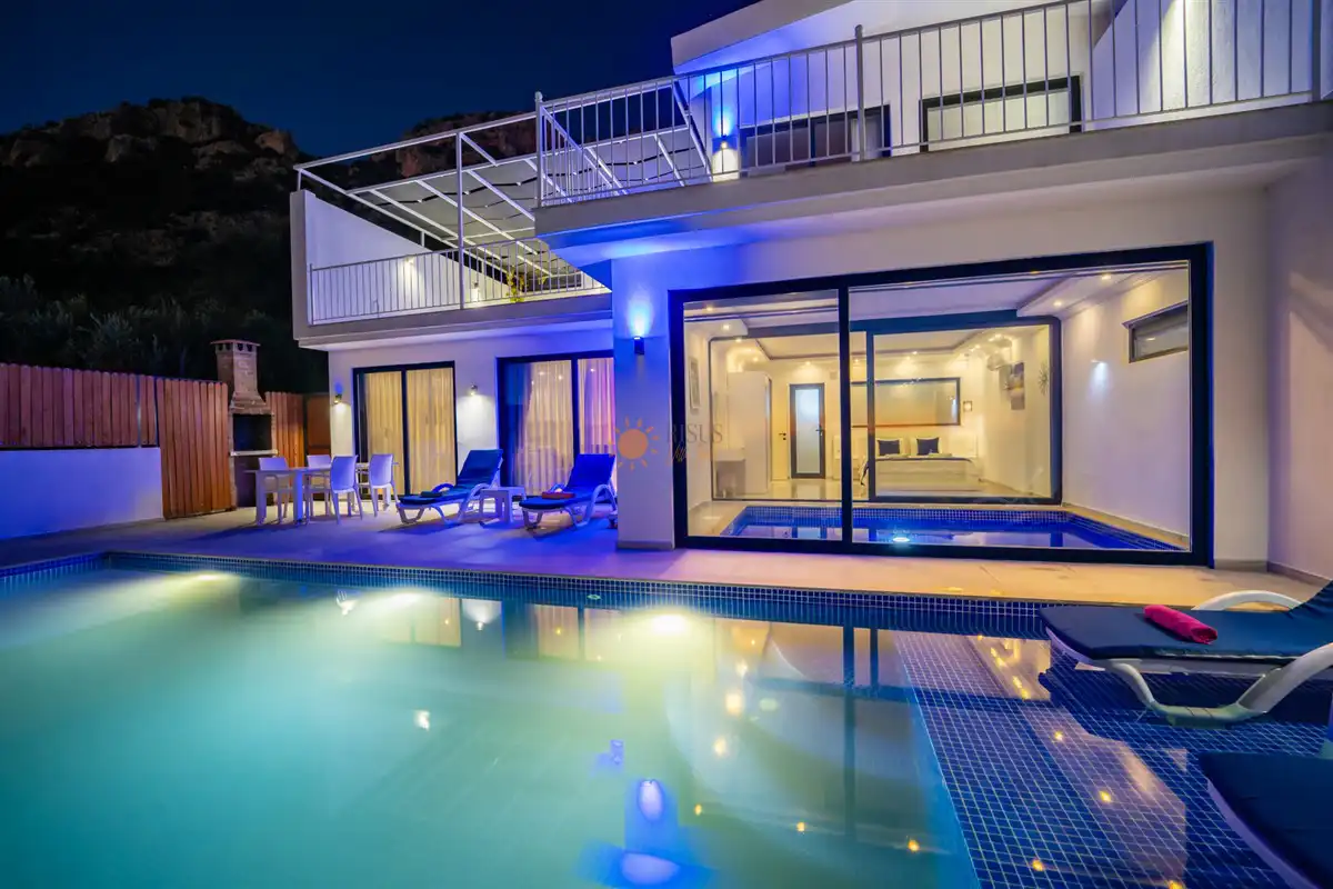 Villa Rowan 1