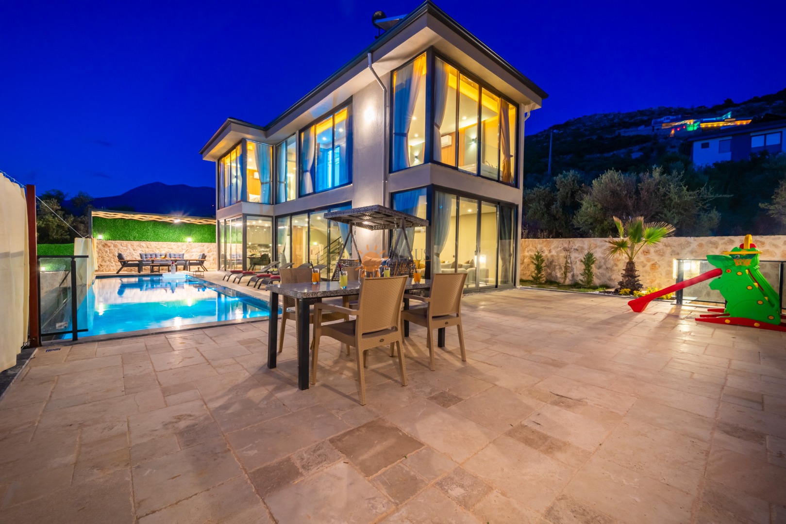 Villa Lessie 1