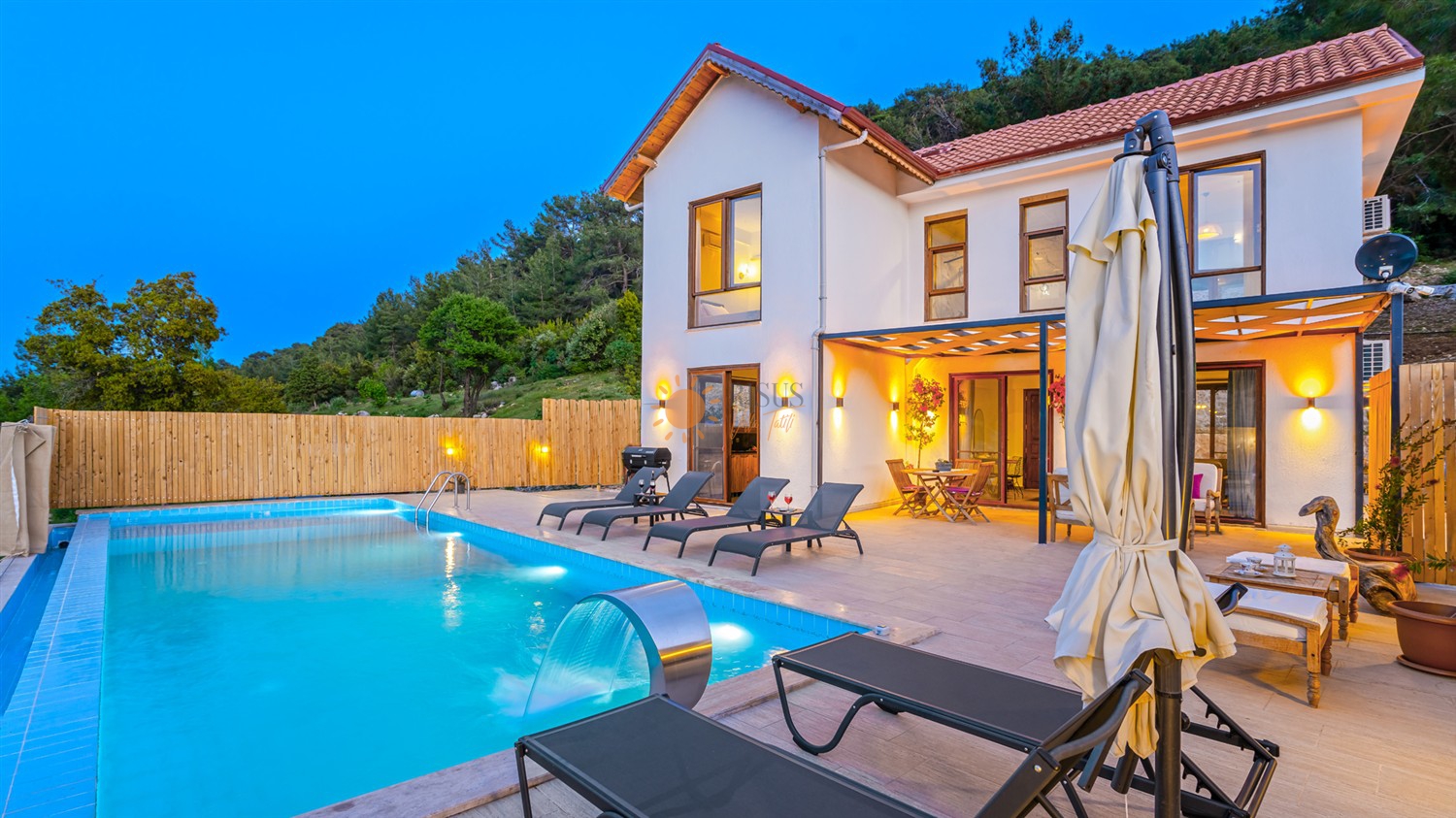 Villa Anora