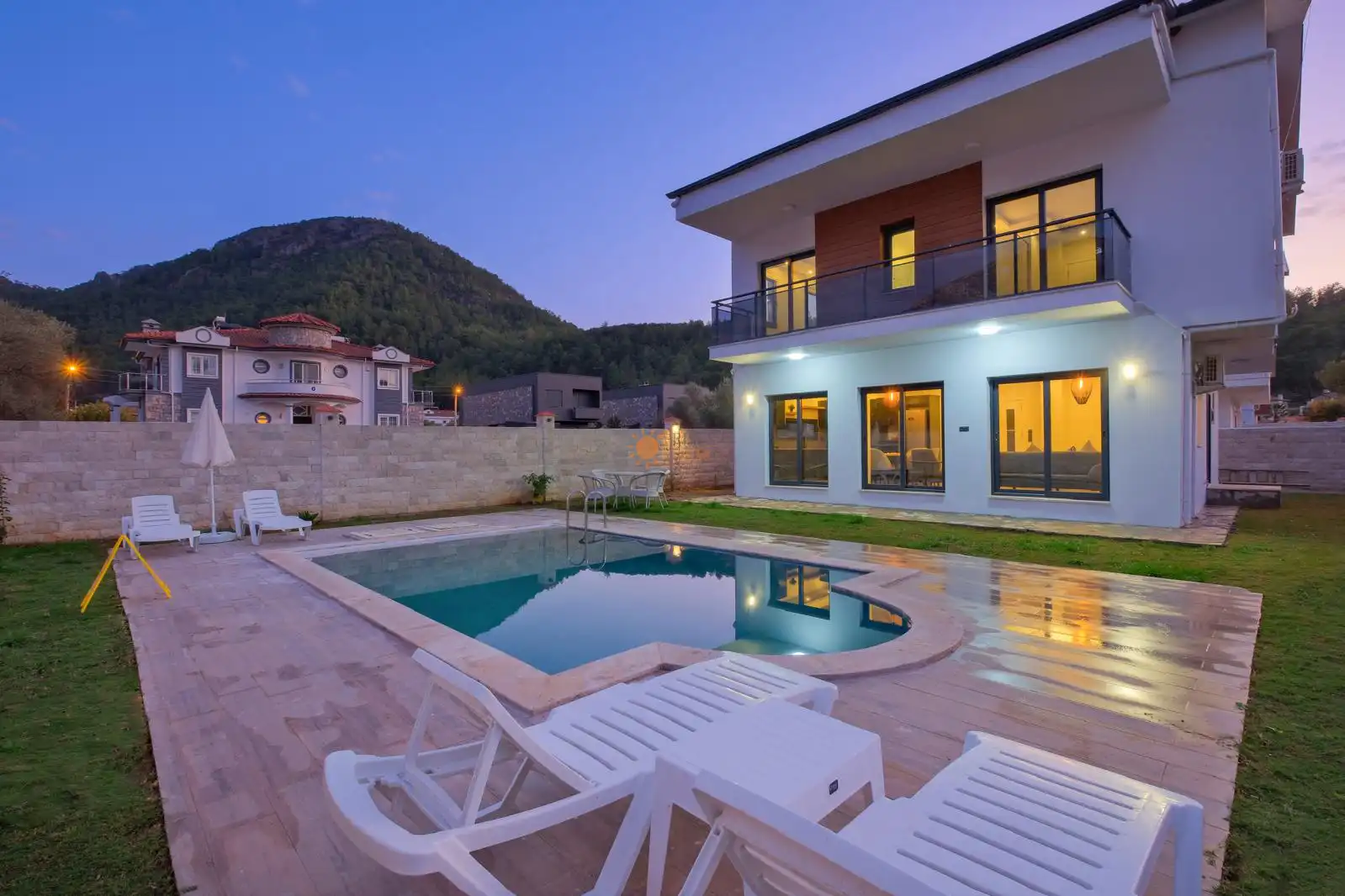 Villa Clow 1