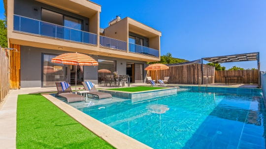 Villa Lexy