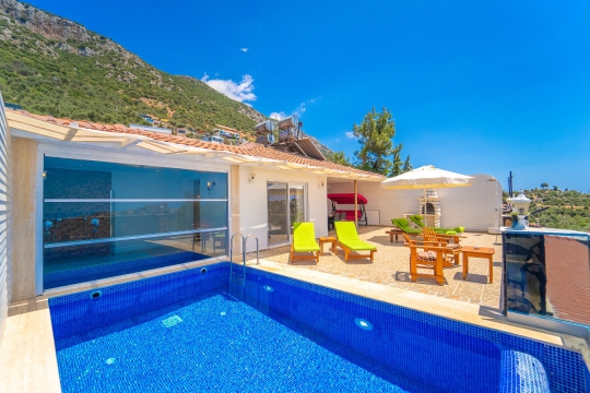 Villa Corby 1