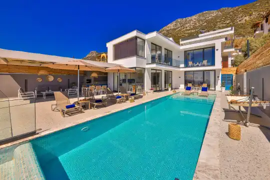 Villa Arion