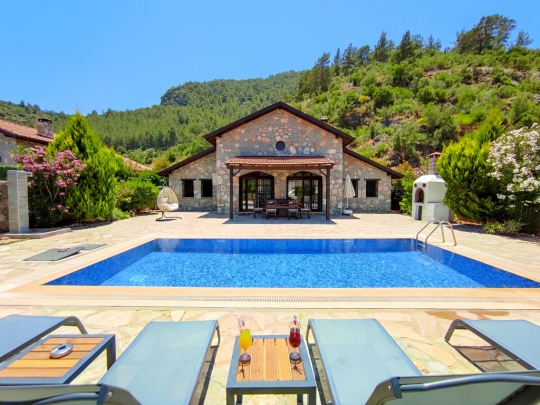Villa Alston 2