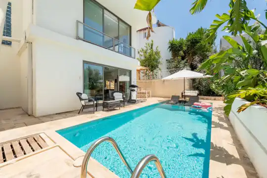 Villa Hyper 1
