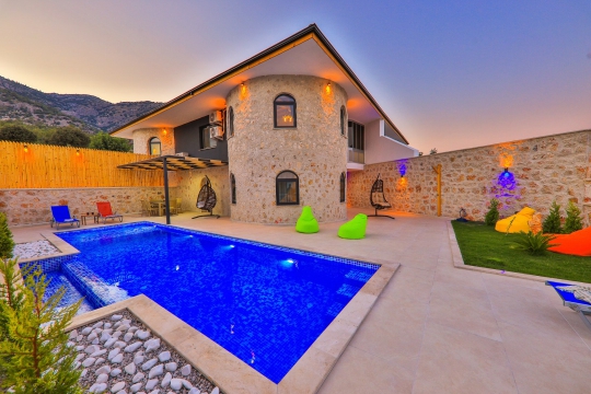 Villa Sandak 2