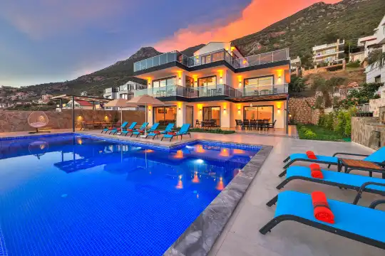 Villa Polye