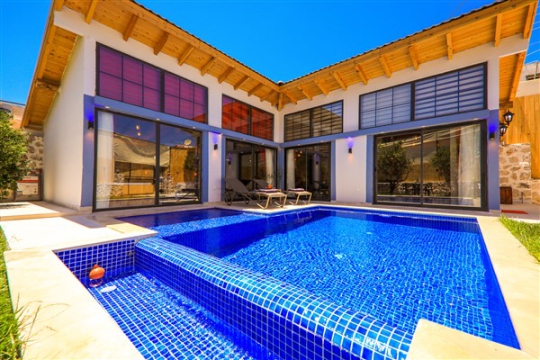 Villa Cove