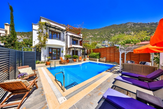 Villa Royal