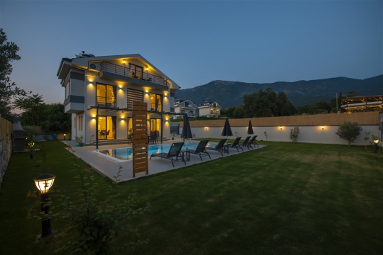Villa Lenti 1