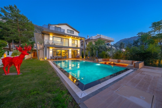 Villa Moxy