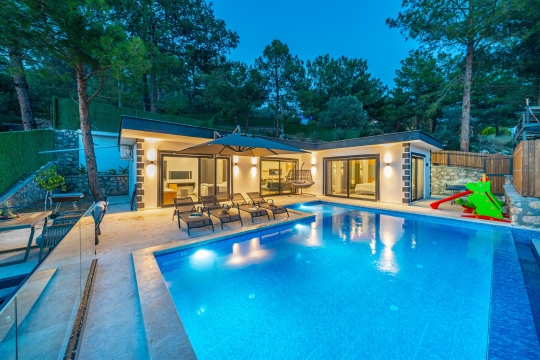 Villa Elaris 2