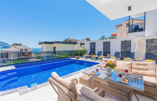 Villa Moonlight