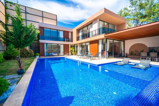 Villa Spec