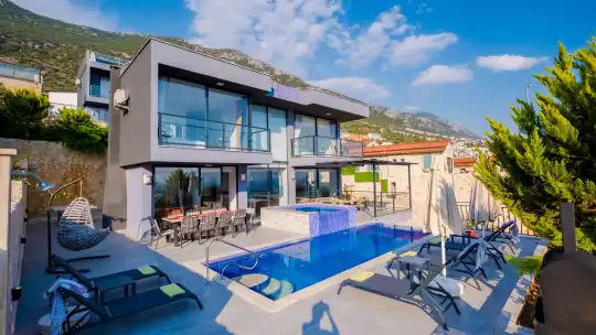 Villa Sora 2