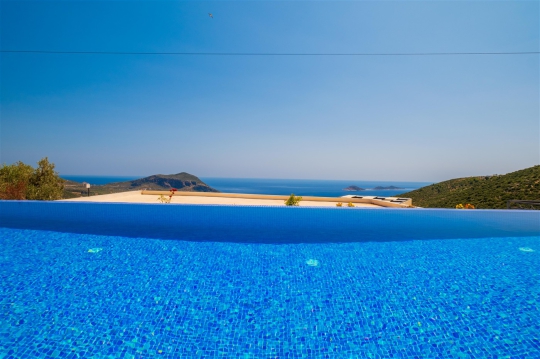 Villa Milos 2