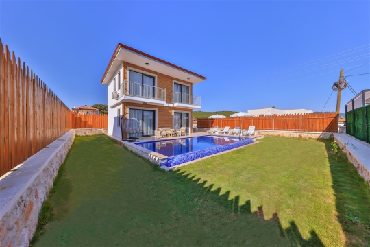 Villa Toys 1