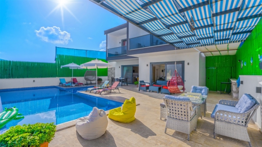 Villa Mold