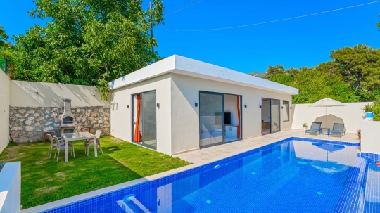 Villa Bostan