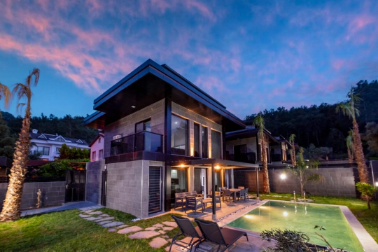 Villa Acres 2