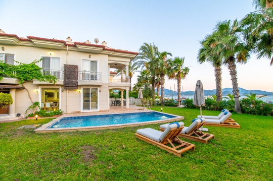 Villa Pell 9