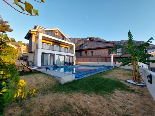 Villa Rauna 1