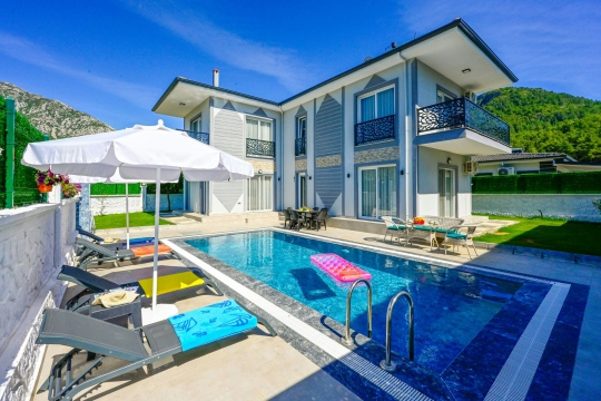 Villa Lero 1
