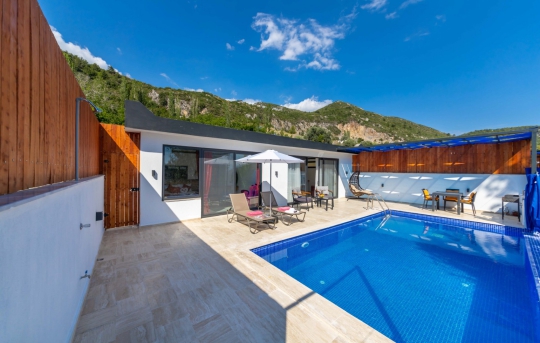 Villa Hays 1