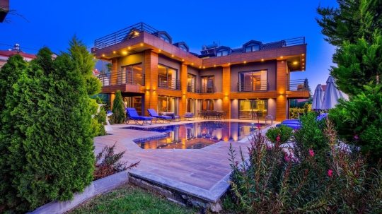 Villa Mariner