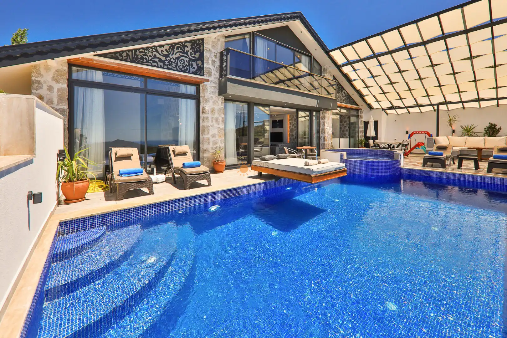 Villa Marlon